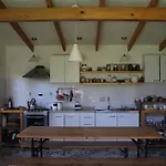 Acogedora casa gran jardín/ Cozy House Big Garden